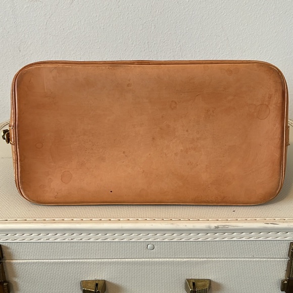 Louis Vuitton Monogram Alma Handbag PM - Picture 7 of 16